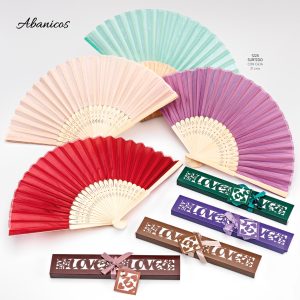 ABANICO MADERA BAMBÚ LOVE -1225-D