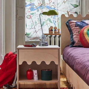 MESITA DE NOCHE MOSS (VARIOS COLORES)