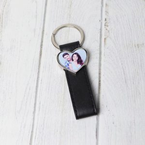 Llavero metal corazón con trabilla personalizado 2,5cm