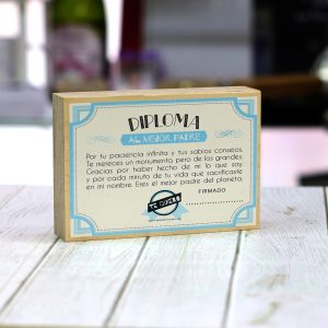 Taco de madera Diploma papá 9x13cm